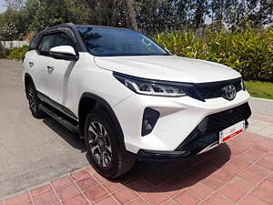 Second Hand Toyota Fortuner 4X4 AT 2.8 Legender in Bangalore