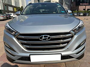Second Hand Hyundai Tucson GLS 4WD AT Diesel in Delhi
