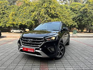 Second Hand Hyundai Creta SX Plus 1.6 CRDI Dual Tone in Jalandhar