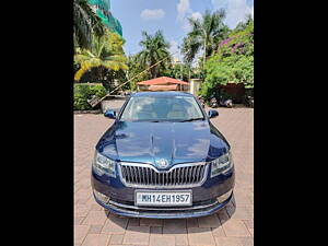 Second Hand Skoda Superb Elegance 2.0 TDI CR AT in Pune