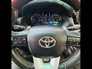 Second Hand Toyota Fortuner 2.8 4x2 AT [2016-2020] in Kolhapur