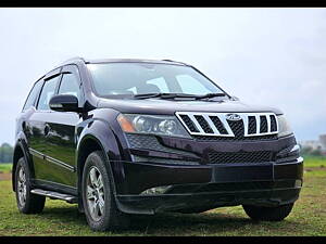 Second Hand Mahindra XUV500 W8 in Nagpur