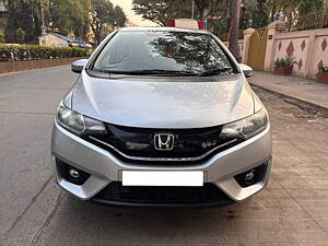 Second Hand Honda Jazz V AT Petrol in Mumbai