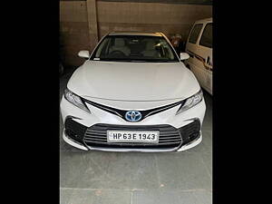 Second Hand Toyota Camry Hybrid in Delhi