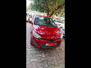 Second Hand Hyundai i20 Magna 1.4 CRDI in Lucknow