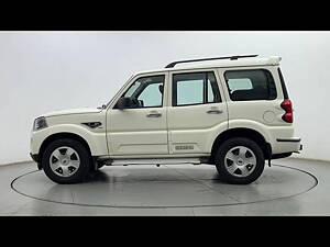 Second Hand Mahindra Scorpio S5 in Thane