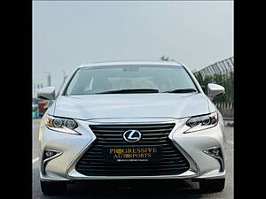 Second Hand Lexus ES 300h in Delhi