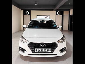 Second Hand Hyundai Verna 1.6 CRDI SX in Jaipur