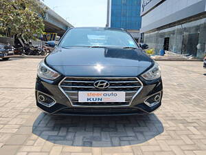 Second Hand Hyundai Verna 1.6 VTVT SX in Chennai