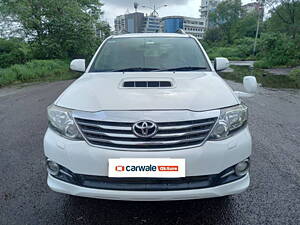 Second Hand Toyota Fortuner 3.0 4x2 AT in Mumbai