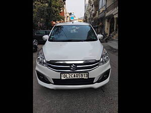 Second Hand Maruti Suzuki Ertiga ZXi in Delhi