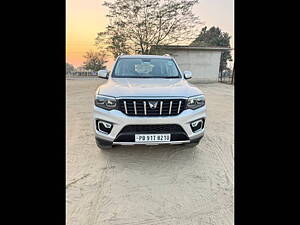 Second Hand Mahindra Scorpio Z8 L Diesel AT 2WD 7 STR [2022] in Ludhiana