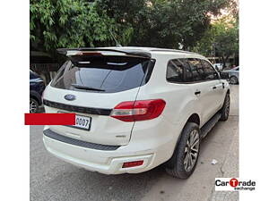 Second Hand Ford Endeavour Titanium 3.2 4x4 AT in Delhi