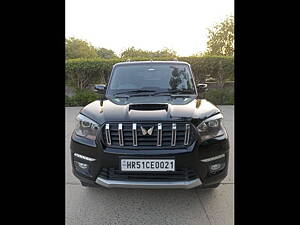 Second Hand Mahindra Scorpio S11 MT 7S CC in Faridabad