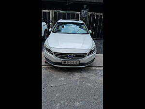 Second Hand Volvo S60 D4 R in Delhi