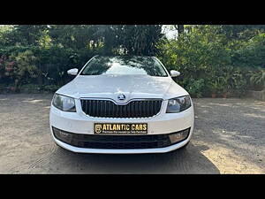 Second Hand Skoda Octavia Style 1.8 TSI AT in Pune