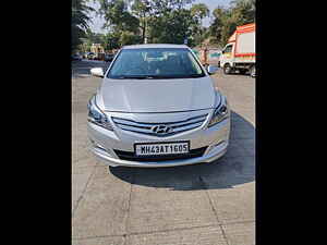 Second Hand हुंडई वरना 1.6 vtvt sx in नवी मुंबई