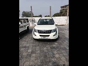 Second Hand महिंद्रा XUV500 w10 in रांची