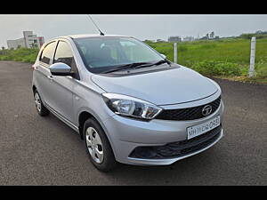 Second Hand Tata Tiago Revotron XT [2016-2019] in Sangli