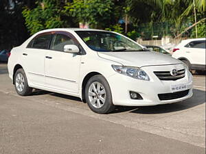 Second Hand Toyota Corolla Altis 1.8 G in Mumbai