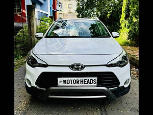 Second Hand Hyundai i20 Active 1.2 S in Kolkata