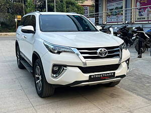 Second Hand Toyota Fortuner 2.8 4x4 MT [2016-2020] in Bangalore