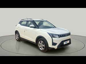 Second Hand महिंद्रा xuv300 W6 1.2 पेट्रोल एएमटी [2021] in बैंगलोर