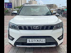 Second Hand महिंद्रा xuv300 w8 1.5 डीज़ल [2020] in राजकोट