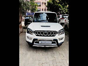 Second Hand Mahindra Scorpio S3 2WD 9 STR in Patna