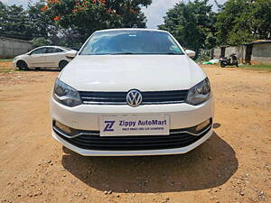 Second Hand Volkswagen Polo Highline1.2L (P) in Bangalore