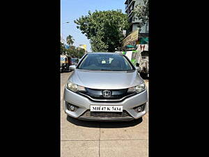 Second Hand Honda Jazz V Diesel in Mumbai