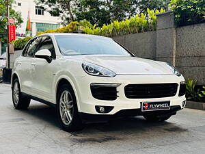 Second Hand Porsche Cayenne Diesel in Kolkata