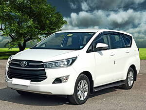 Second Hand Toyota Innova Crysta 2.8 GX AT 7 STR [2016-2020] in Delhi