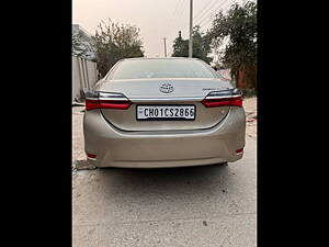 Second Hand Toyota Corolla Altis G Petrol in Faridabad