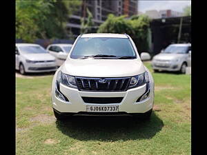 Second Hand Mahindra XUV500 W8 [2015-2017] in Vadodara