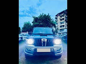 Second Hand Mahindra Scorpio SLE 2.6 CRDe in Lucknow