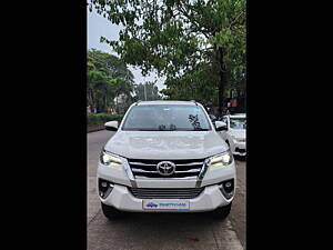 Second Hand Toyota Fortuner 2.8 4x2 AT [2016-2020] in Thane