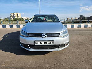 Second Hand Volkswagen Jetta Highline TDI AT in Pune