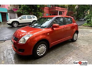 Second Hand Maruti Suzuki Swift VXi in Kolkata