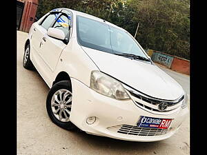 Second Hand Toyota Etios Liva G in Kanpur