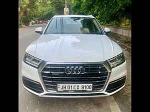 Second Hand ఆడి q5 35 tdi టెక్నాలజీ in ఢిల్లీ