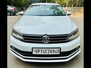 Second Hand Volkswagen Jetta Comfortline TSI in Delhi