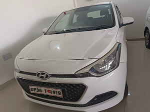 Second Hand हुंडई एलीट i20 मैग्ना प्लस 1.4 crdi in रे बरेली