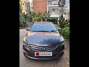 Second Hand Hyundai Verna Fluidic 1.6 CRDi SX in Hyderabad