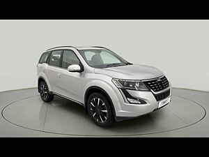 Second Hand మహీంద్రా xuv500	 డబ్ల్యూ11 in అహ్మదాబాద్