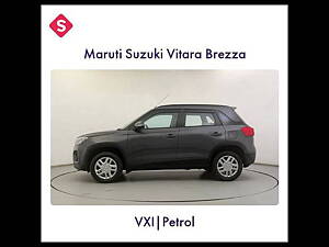 Second Hand Maruti Suzuki Vitara Brezza VXi in Ahmedabad