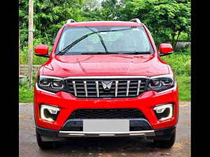 Second Hand மஹிந்திரா  ஸ்கார்பியோ z8 டீசல் எம்டீ 2wd 7 சீட்டர் [2022] in கொல்கத்தா