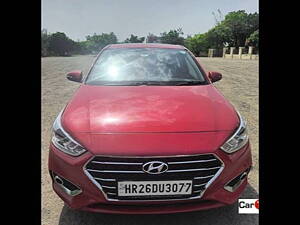 Second Hand Hyundai Verna SX (O) 1.6 CRDi  AT in Faridabad