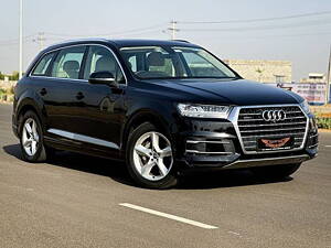 Second Hand Audi Q7 45 TDI Technology Pack in Jaipur