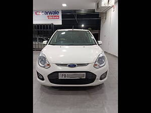 Second Hand Ford Figo Duratec Petrol Titanium 1.2 in Ludhiana